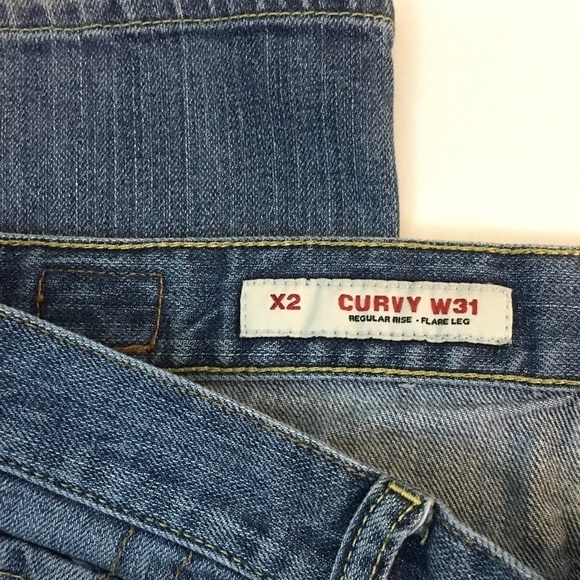 Express Jeans Women's Curvy Fit Flare Leg Size 2 Long length 32" - Picture 6 of 7